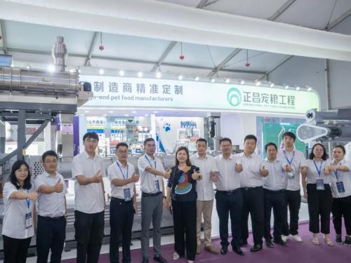 聚焦亚宠展！正昌精准定制 护航爱宠健康